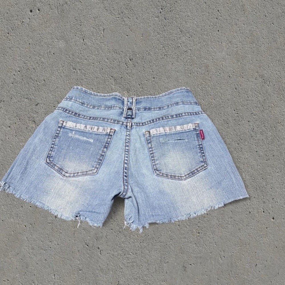 Vintage Y2K Light-Wash Denim Shorts W/ Silver Metallic Details